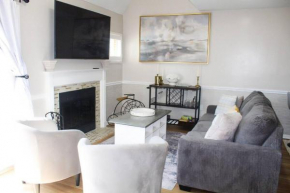 Cozy French Style Villa- 3 Bed-Casino-Pools-Jacuzzi